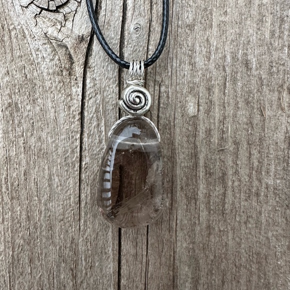 Smoky Quartz for Protection, Intuition and Higher Levels of Consciousness. - Picture 1 of 6
